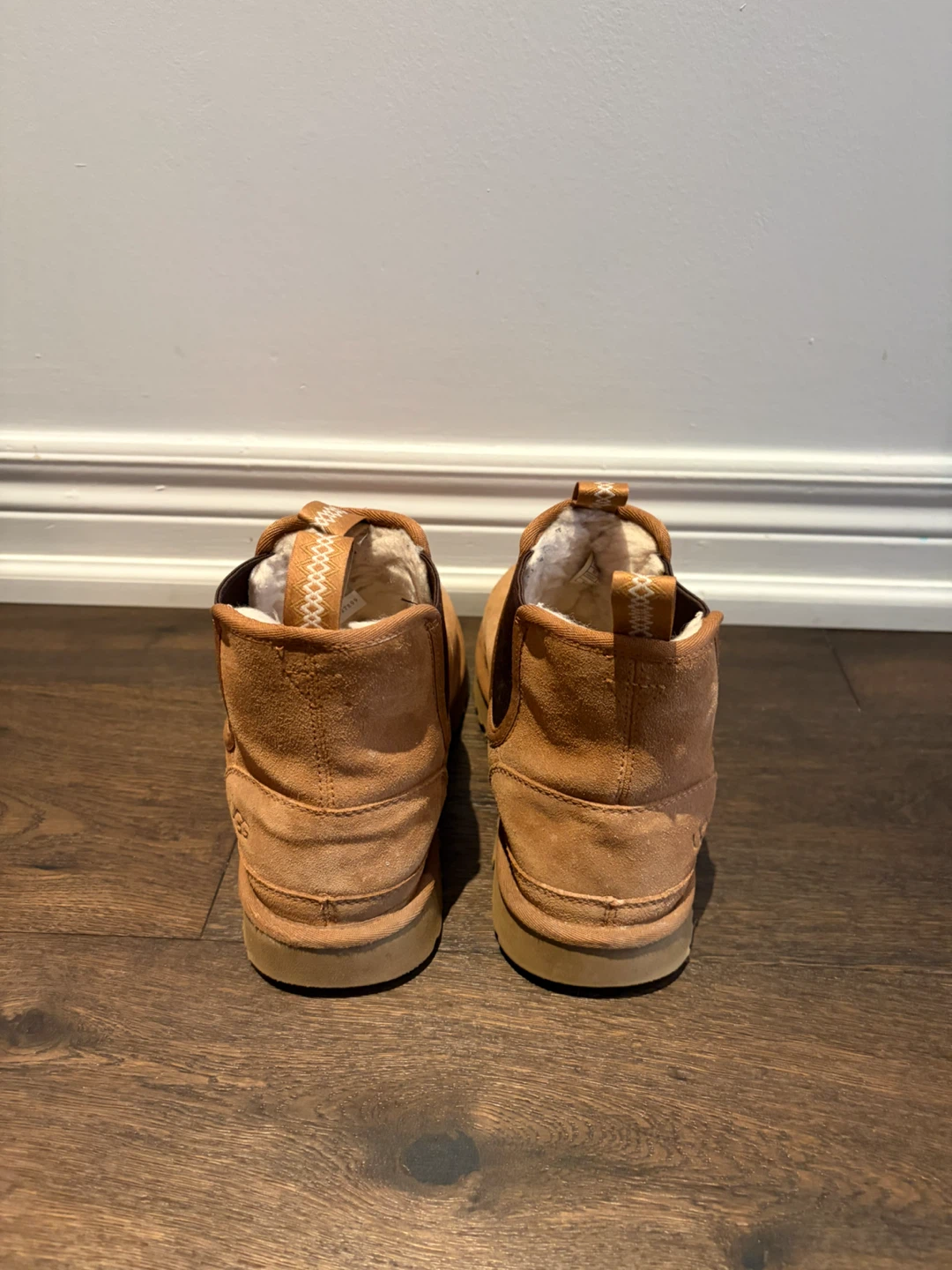 Men’s UGG Chelsea Boots - photo 2