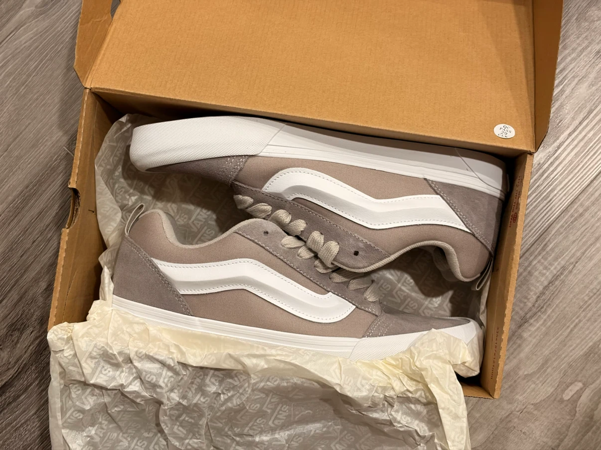 Men’s grey Vans Off The Wall Sneakers sz 11 & 11.5 - photo 5