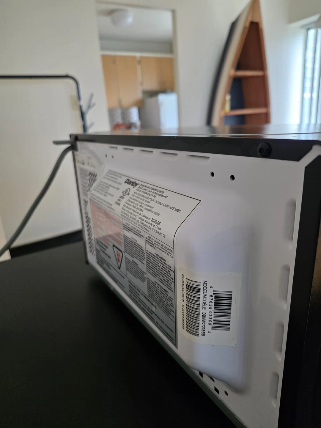 Danby 0.7 Cu. Ft. Countertop Microwave - photo 5