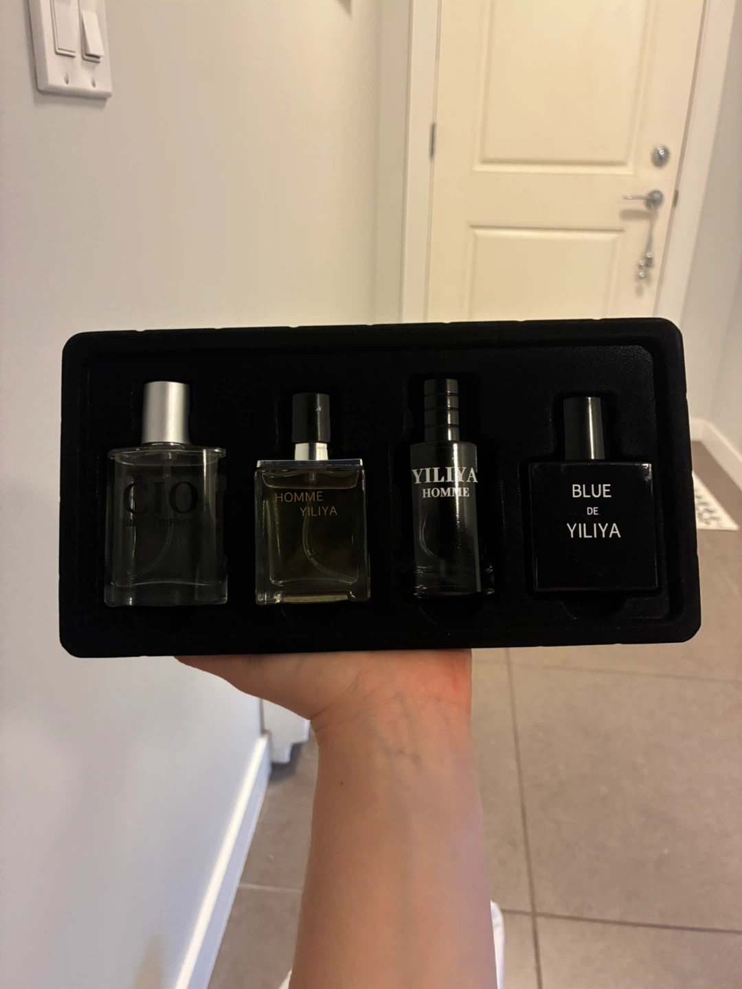 Yiliya Men's Cologne Gift Set