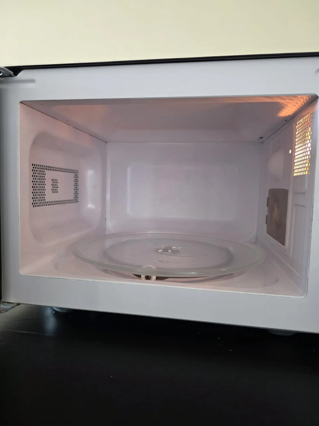 Master Chef Black Microwave - photo 3