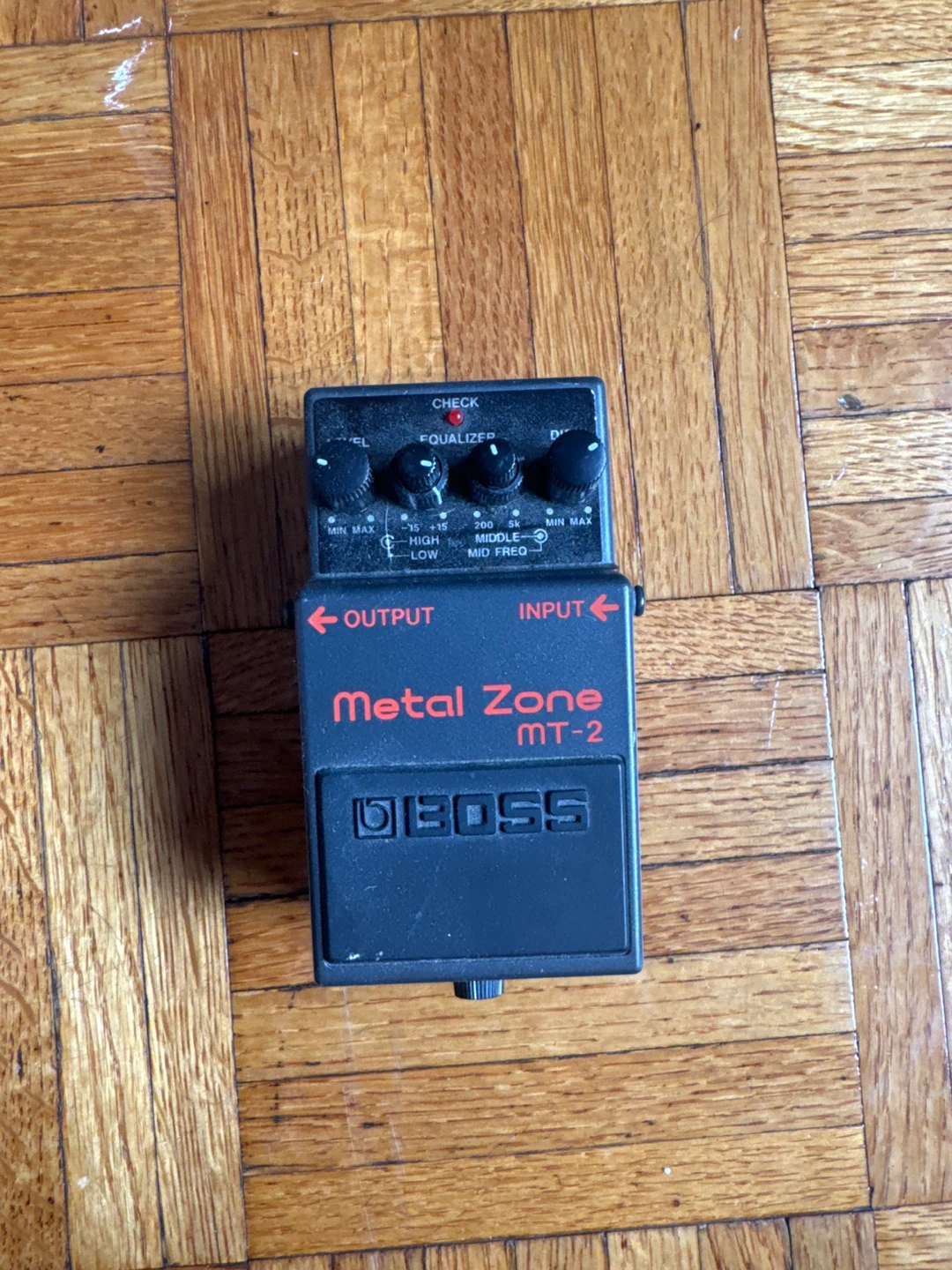 BOSS Metal Zone MT-2 Guitar Effects Pedal