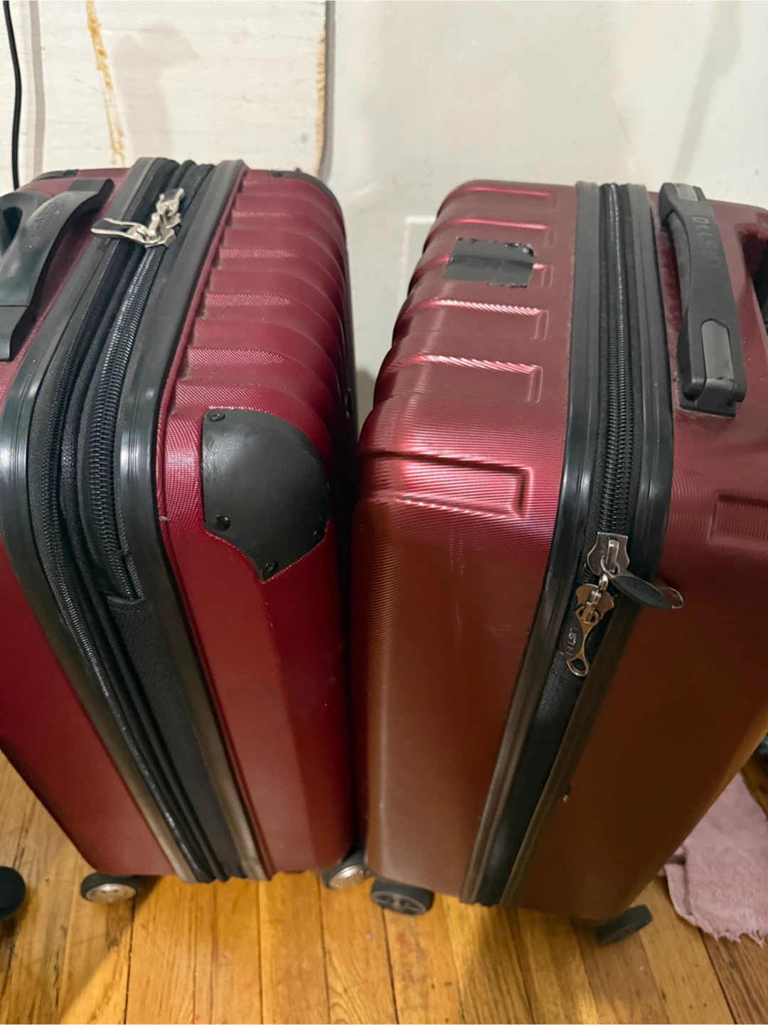 Ricardo and Delsey Luggage Set (2 pieces)