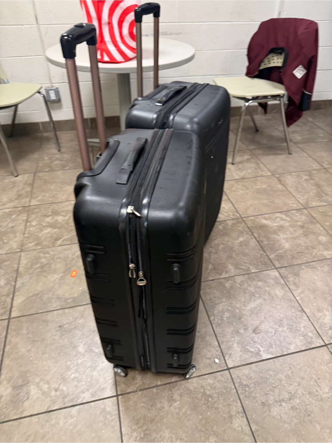 Set of 2 Rockland Black Hardside Luggage - photo 2