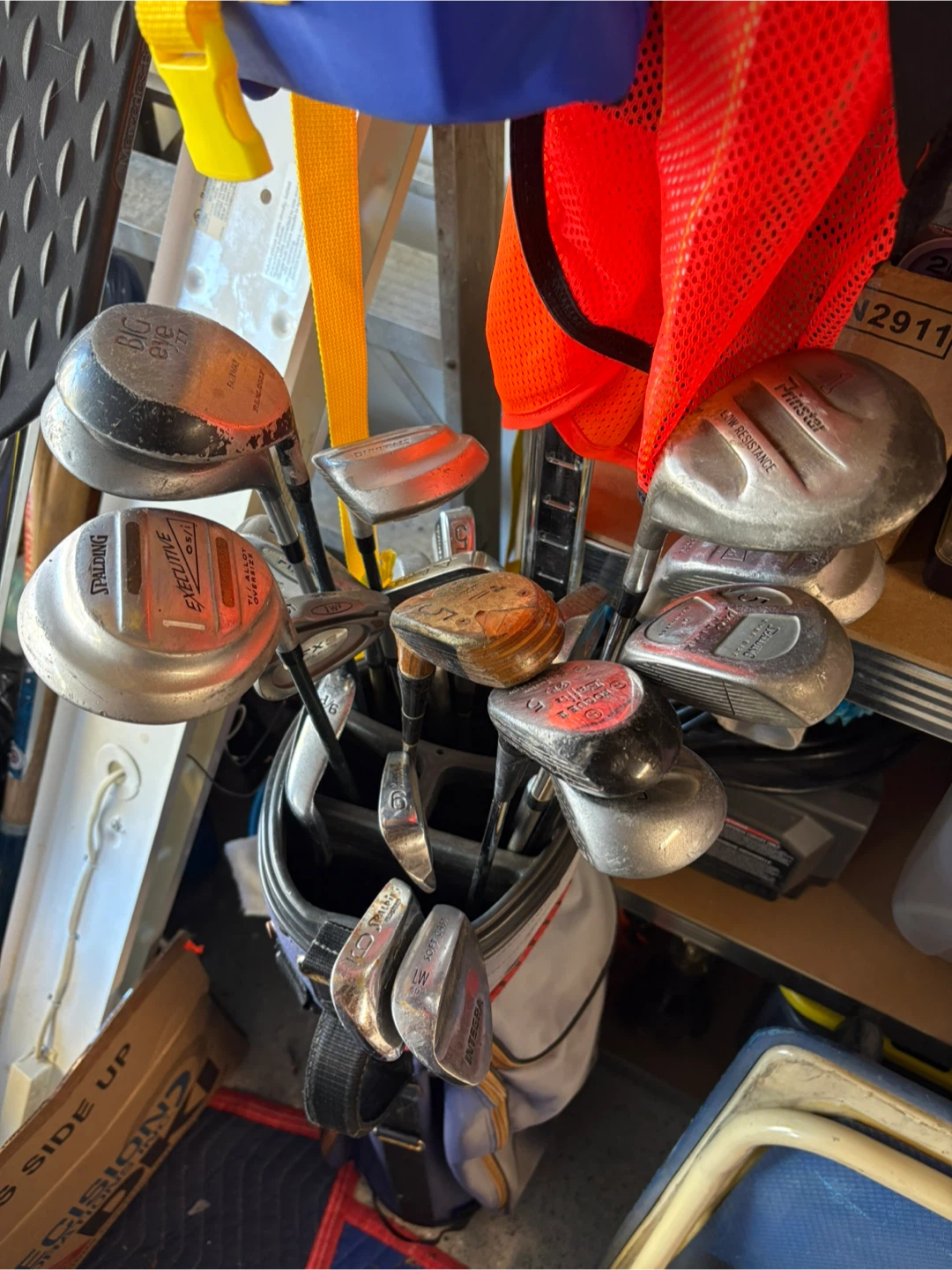 Golf Clubs(27) with Wilson Bag 🏈