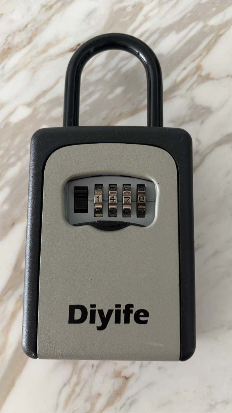 4-Digit Key Lock Box
