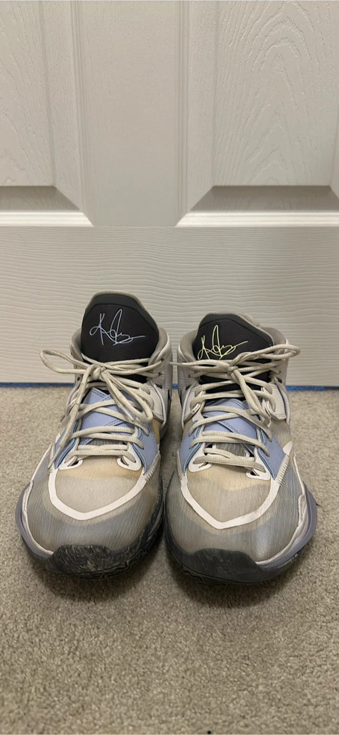 Nike Kyrie Infinity Basketball Shoes Size 13