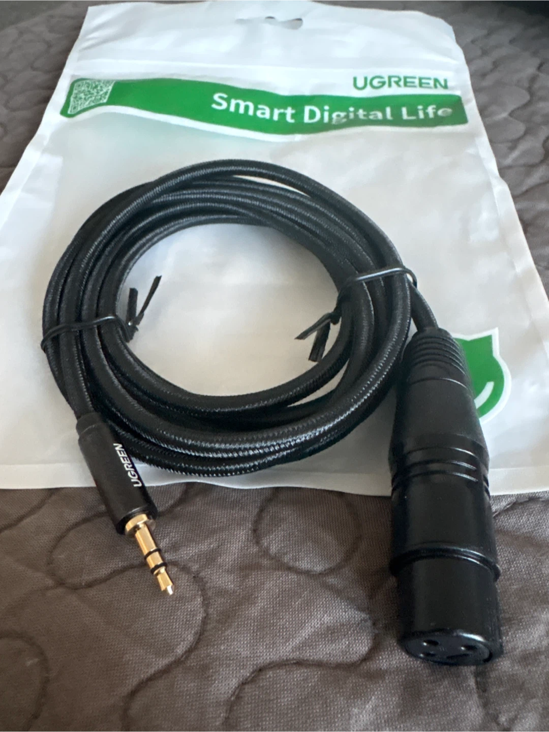 UGREEN 3.5mm to XLR Microphone Cable
