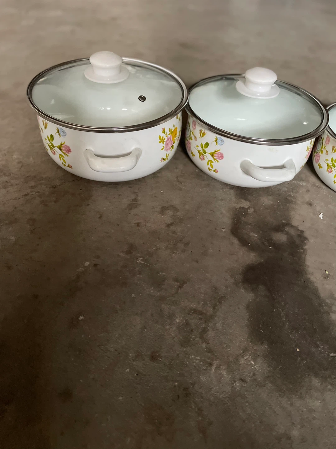 Set of 4 Enamel Cooking Pots with Lids - photo 2