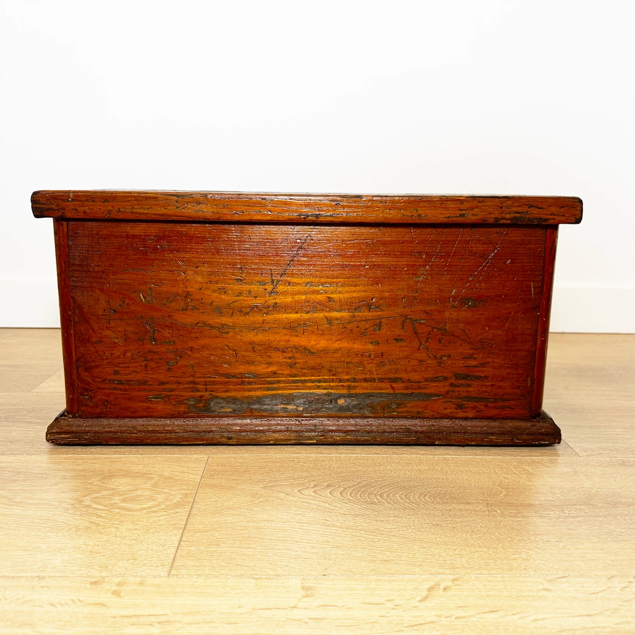 Vintage rustic storage trunk - photo 2
