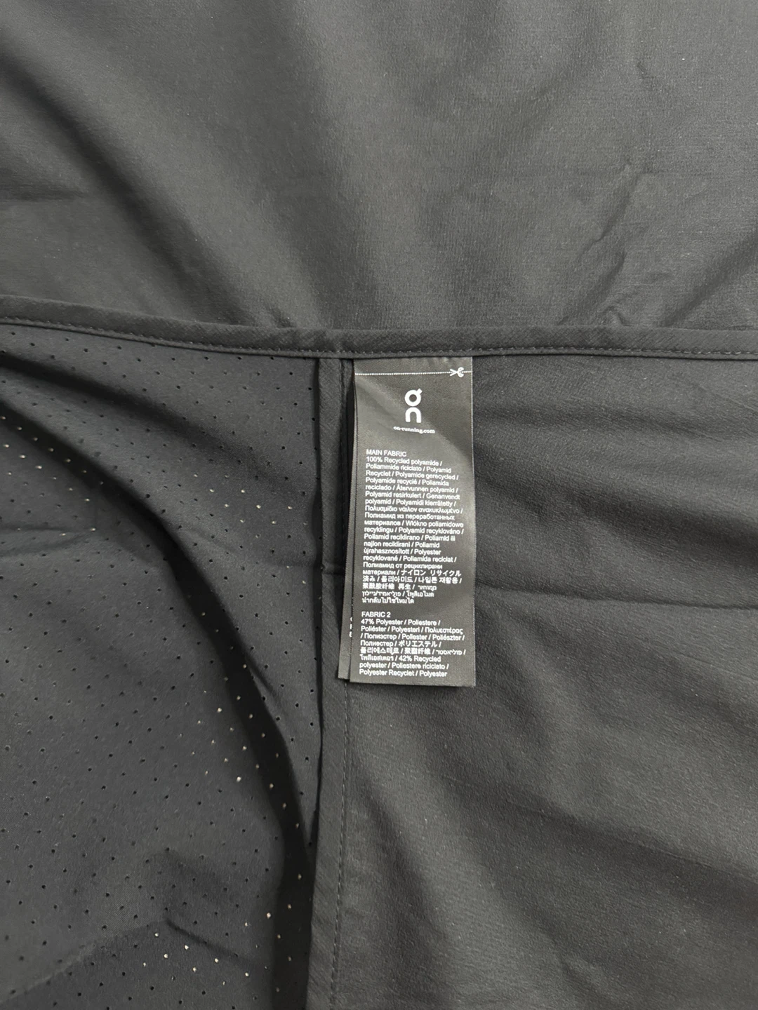 On Women’s Weather Vest – Black| Size M | BNWT - photo 5