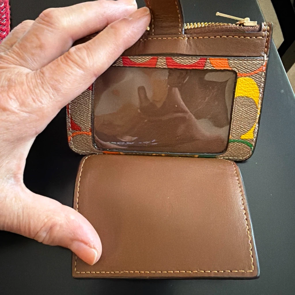 Coach Signature Print Card Case with Zipper - photo 2