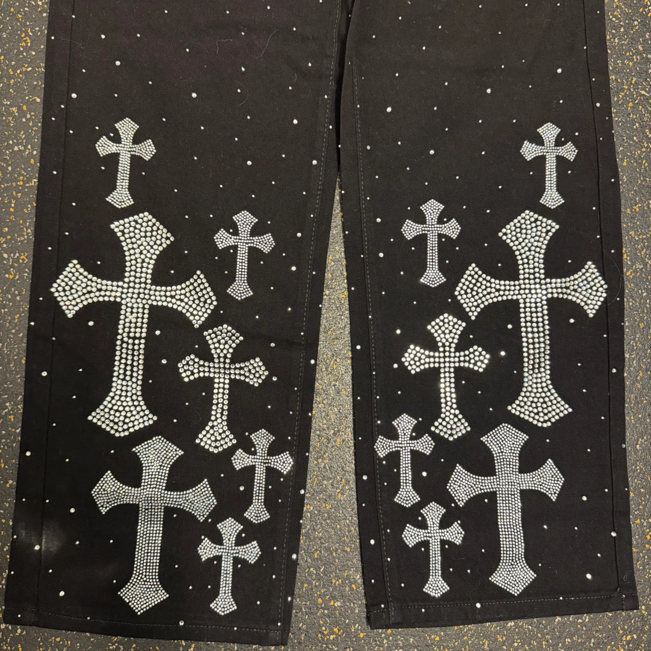 Romwe Men's Rhinestone Cross Jeans - photo 4