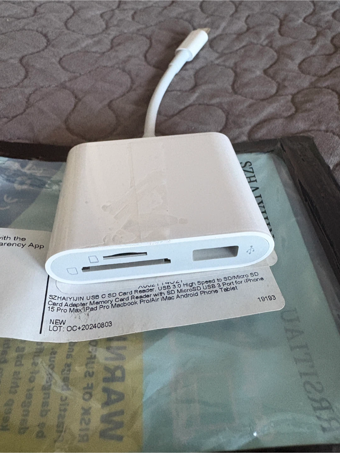 SZHAIYIJIN USB-C SD Card Reader