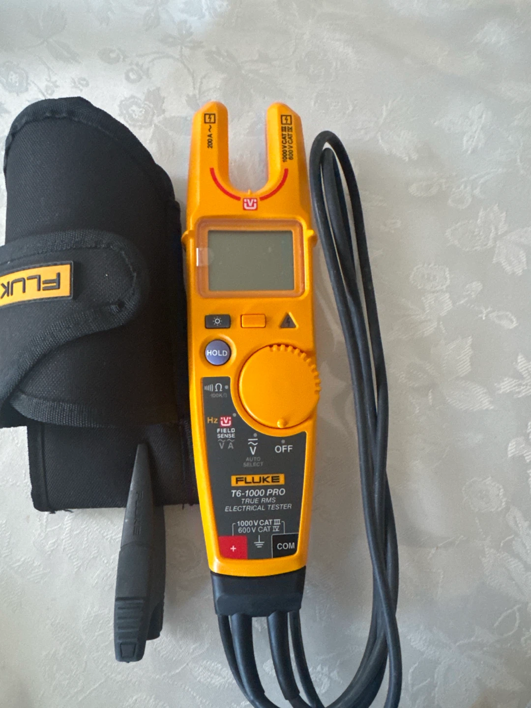 Fluke T6-1000 PRO Electrical Tester - photo 2