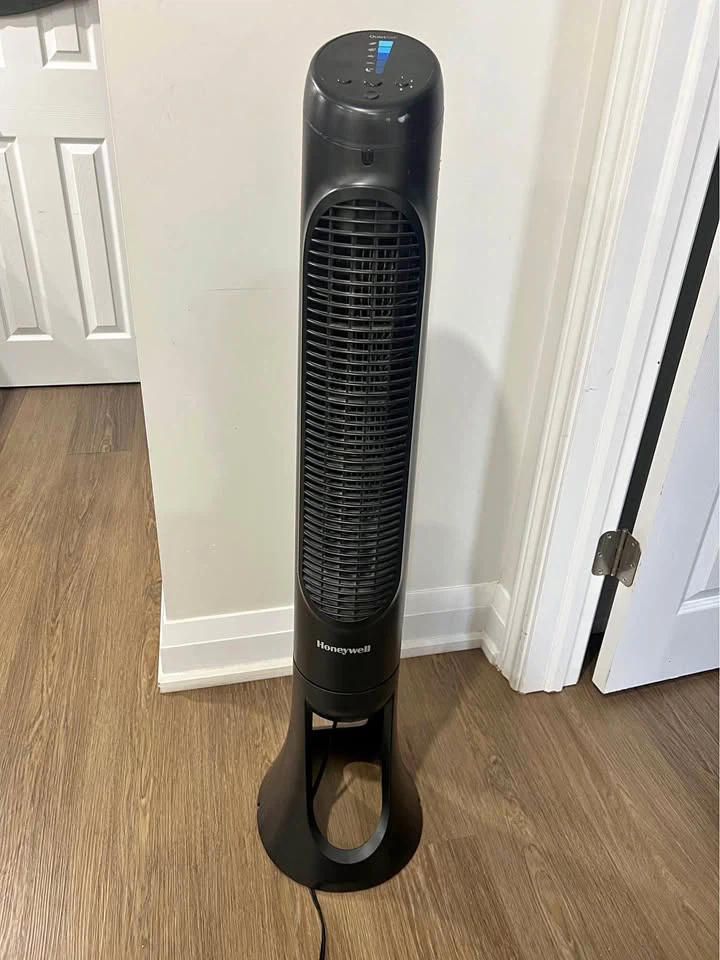 Honeywell QuietSet Tower Fan - photo 2