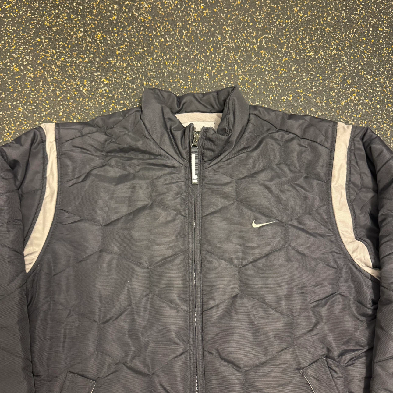 Vintage Nike Quilted Zip-Up Jacket - photo 3