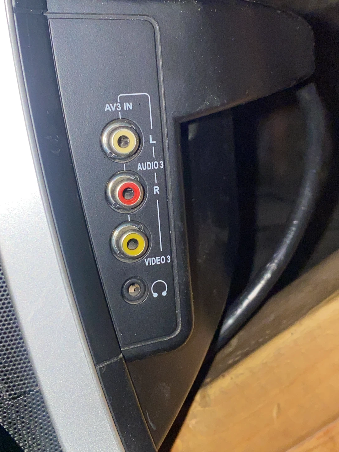 Flat Screen Television 42” LCD tv - photo 2