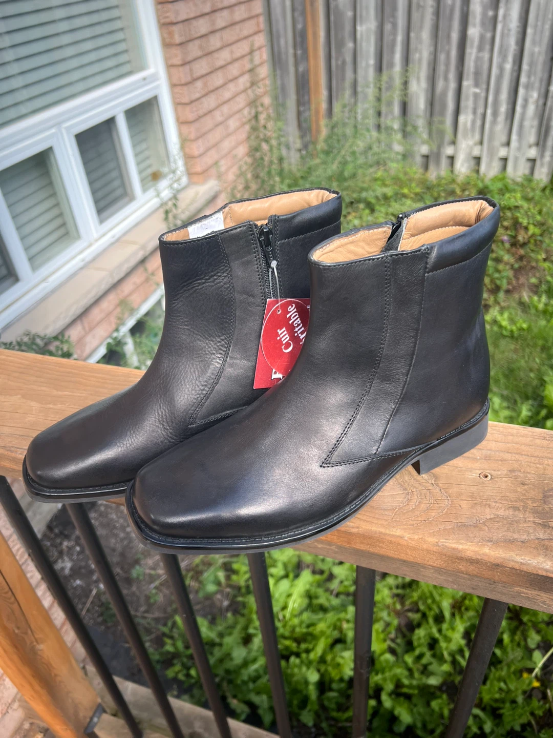 New mens Burton Black Leather Ankle Boots Size 8
