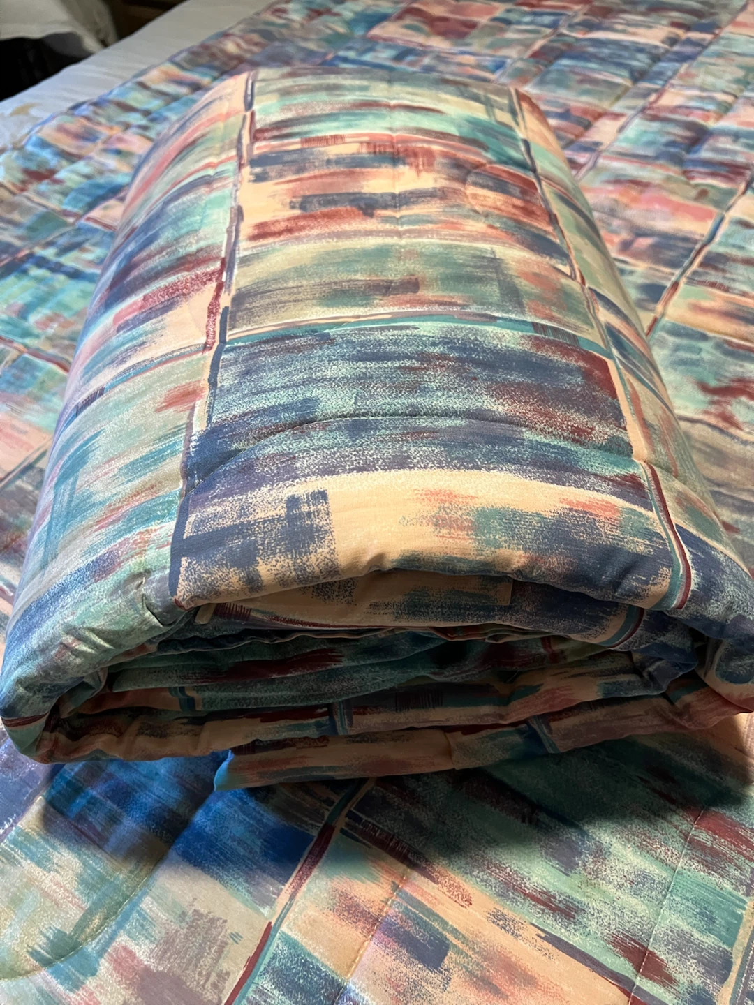 Abstract Print Twin Comforters – Set of 2 - photo 3