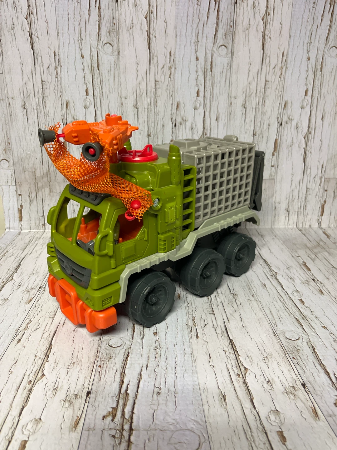 Jungle Rescue Tracker's Jungle Cruiser