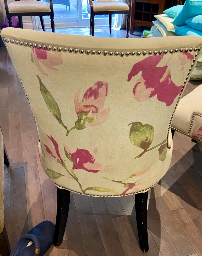 Set of Two Floral Upholstered Chairs - photo 5