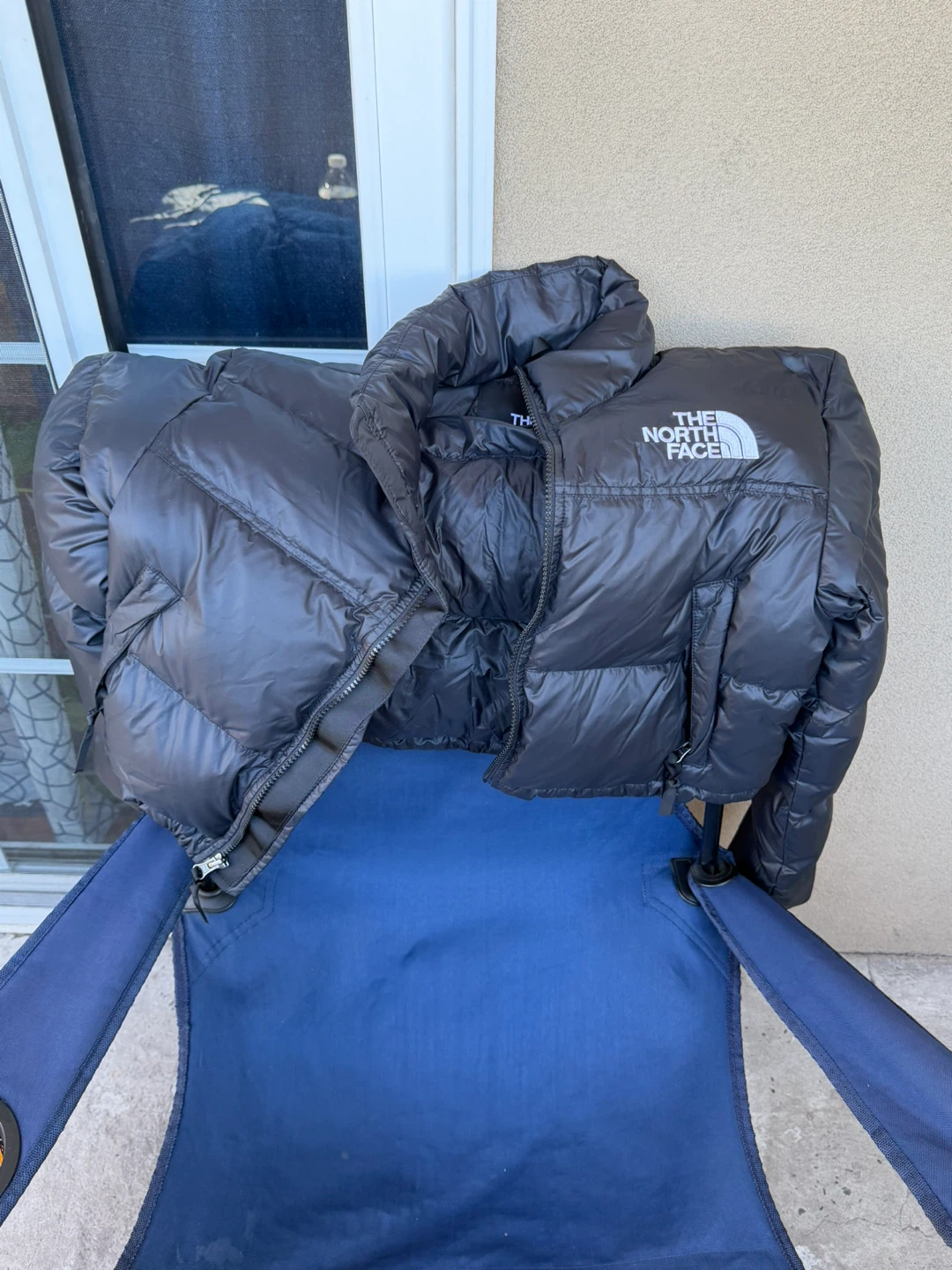 SIZE XS - The North Face 700 Down Jacket Black