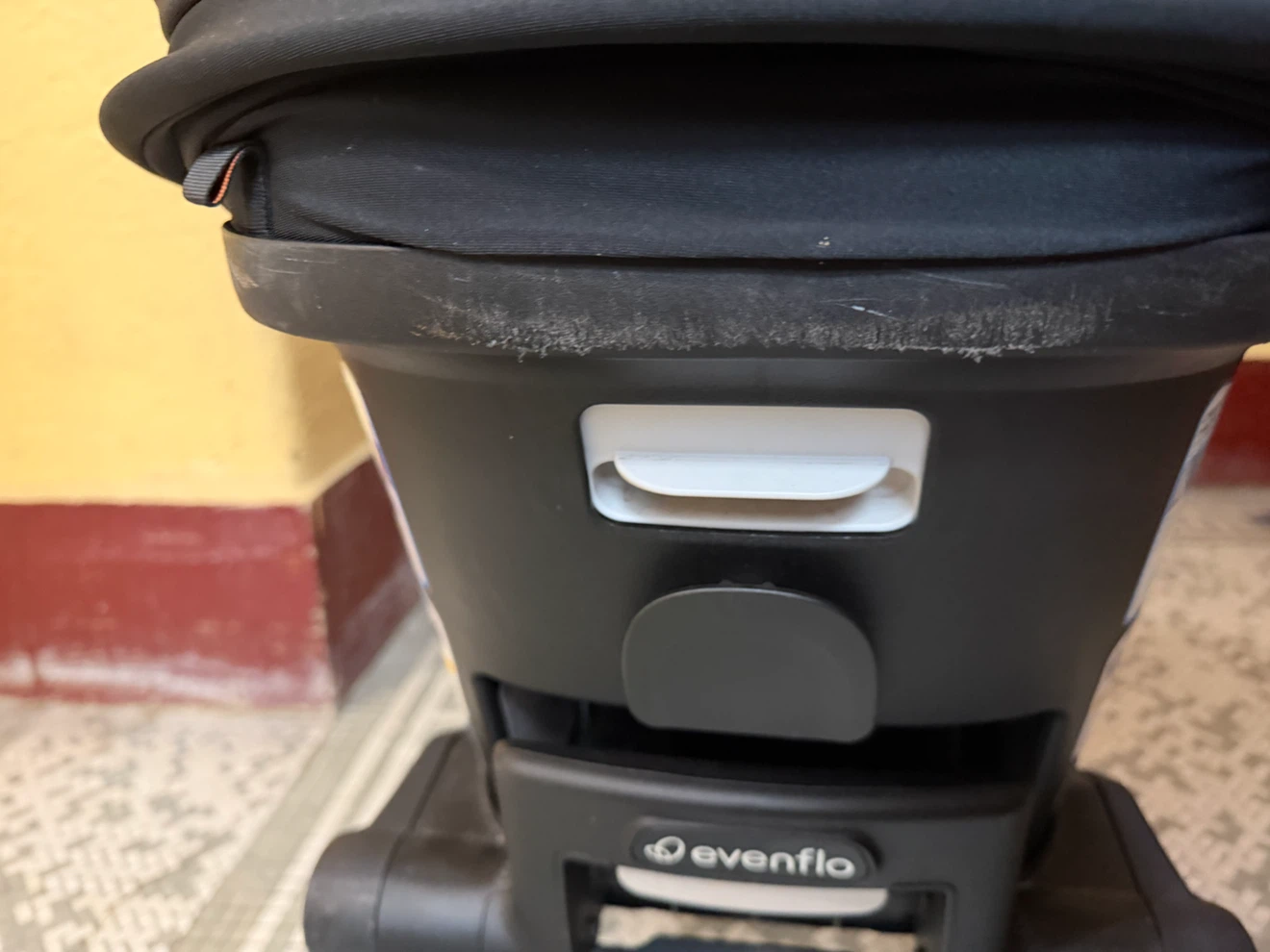 Evenflo Infant Car Seat - photo 4