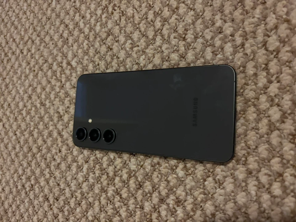 Samsung Galaxy S24 Fe 128 GB - photo 3
