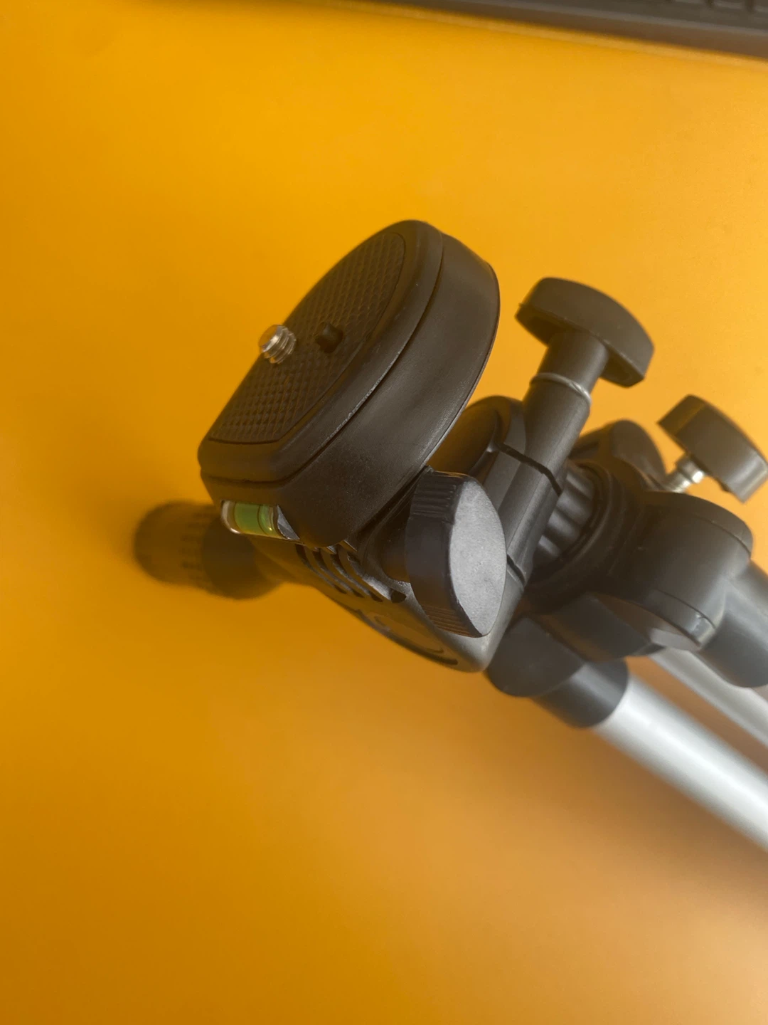 Camera Tripod - photo 2