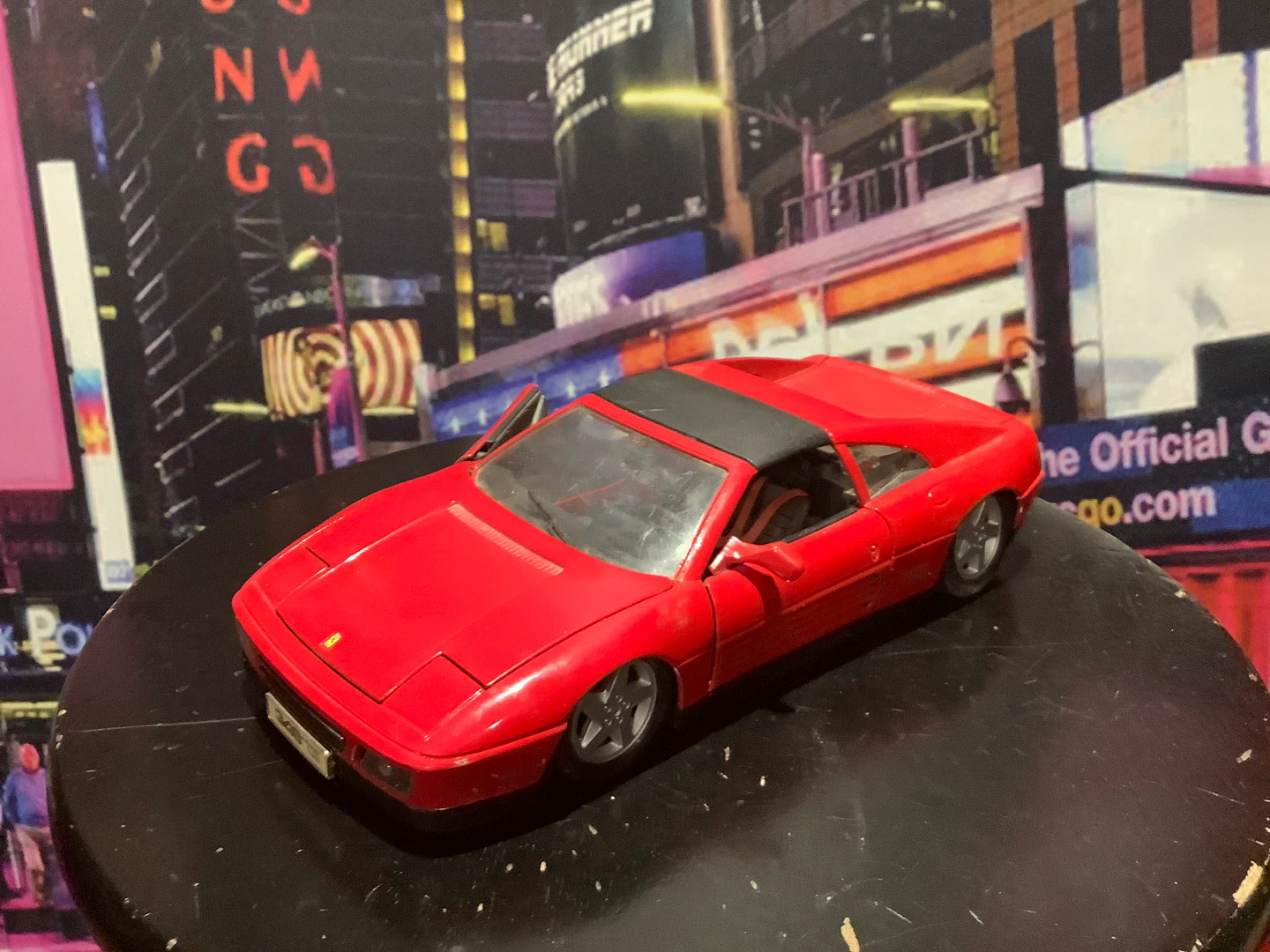 1:18 Ferrari Model Car - photo 3
