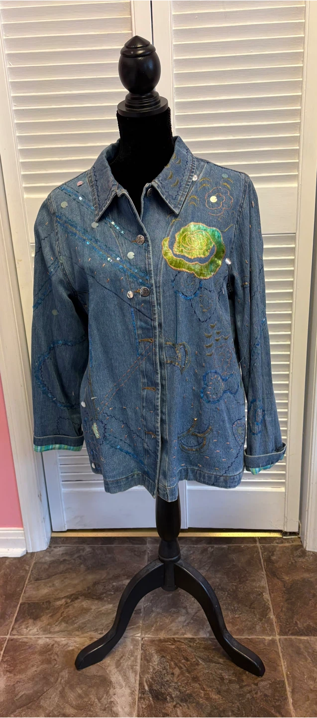 ✨✨Tanjay Embellished Denim Jacket Medium