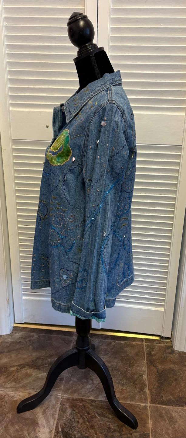 ✨✨Tanjay Embellished Denim Jacket Medium - photo 2