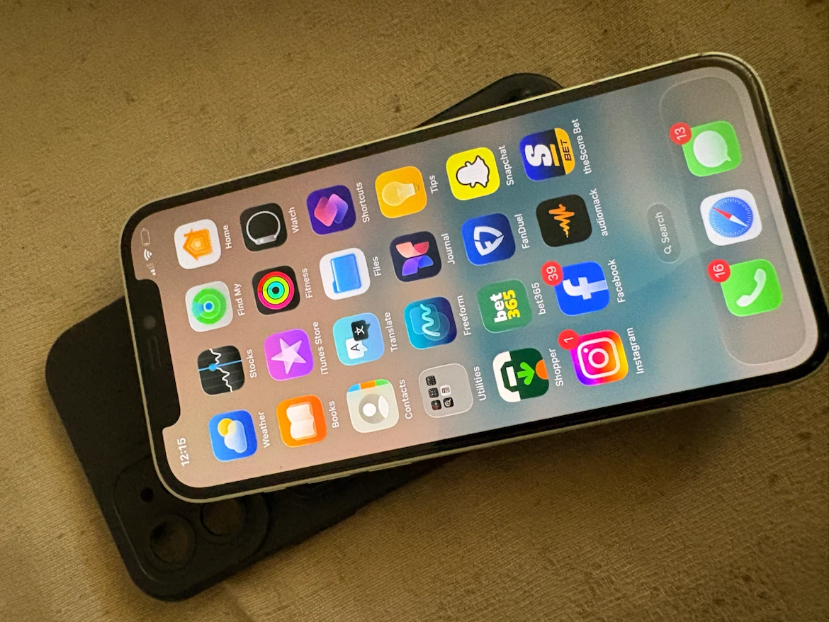Apple iPhone 12, Green - photo 4