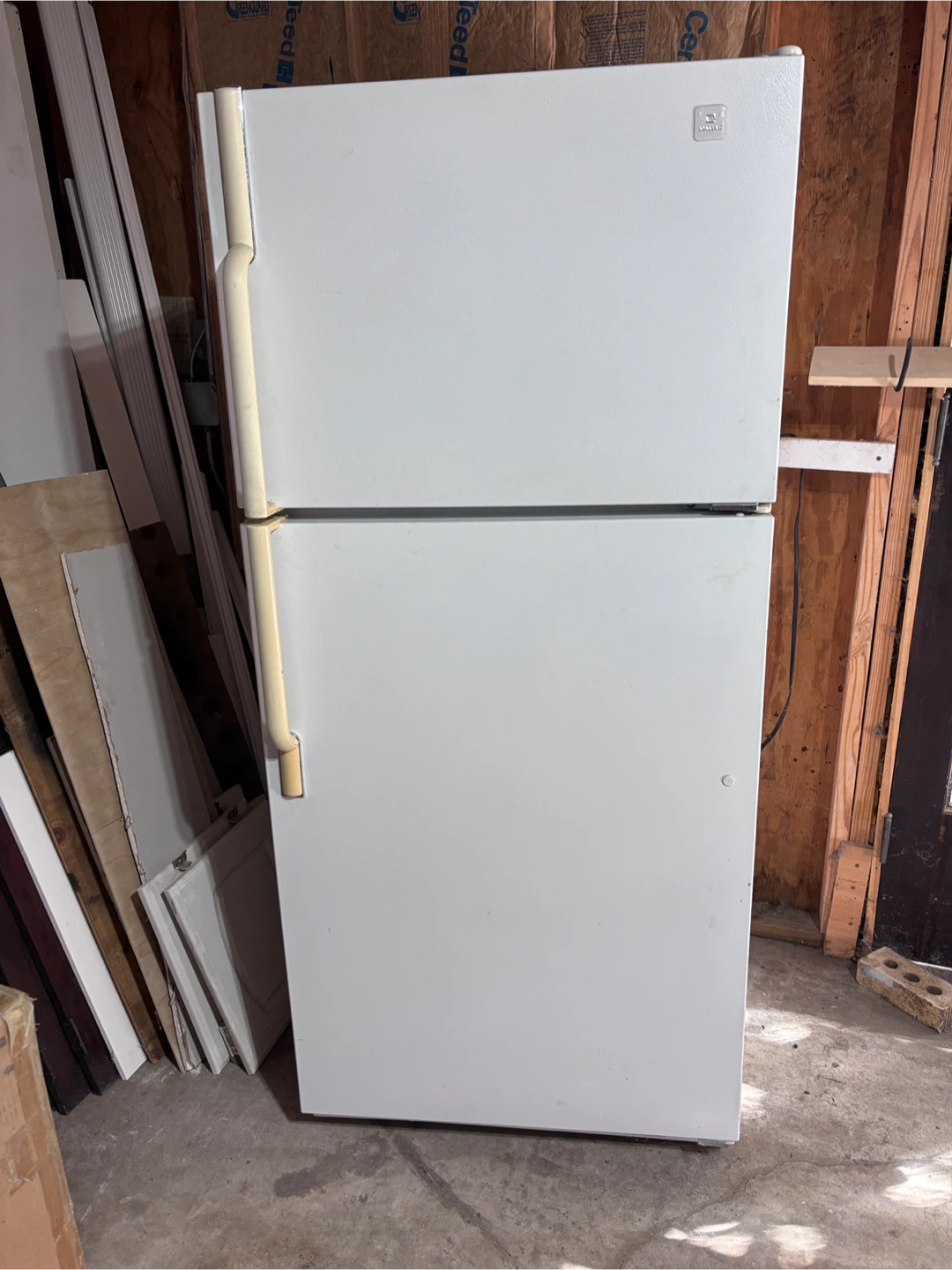 Maytag 19 cu ft refrigerator
