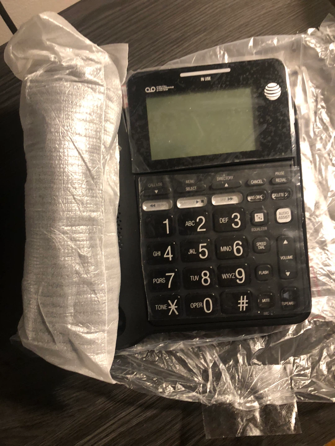 AT&T CL4940 Digital Answering System Phone - photo 3