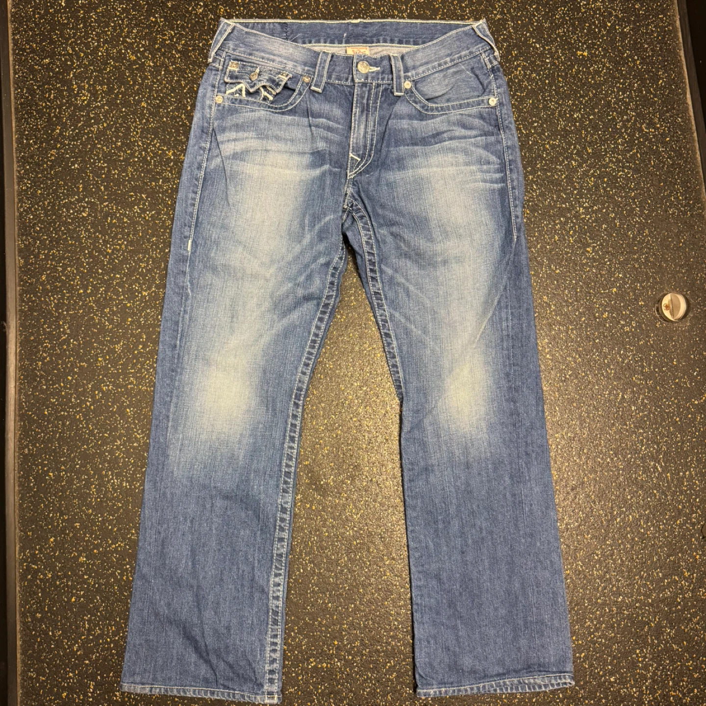 True Religion Boot Cut Jeans Size 33 - photo 5