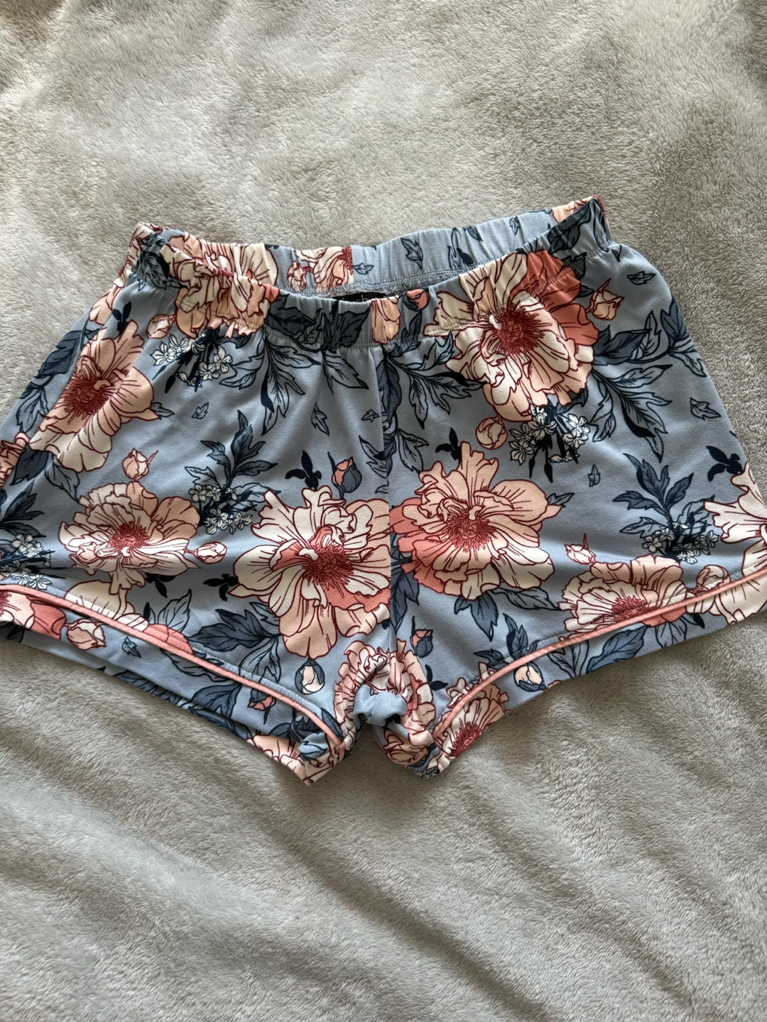 Floral Pyjama Set - SIZE S - photo 2