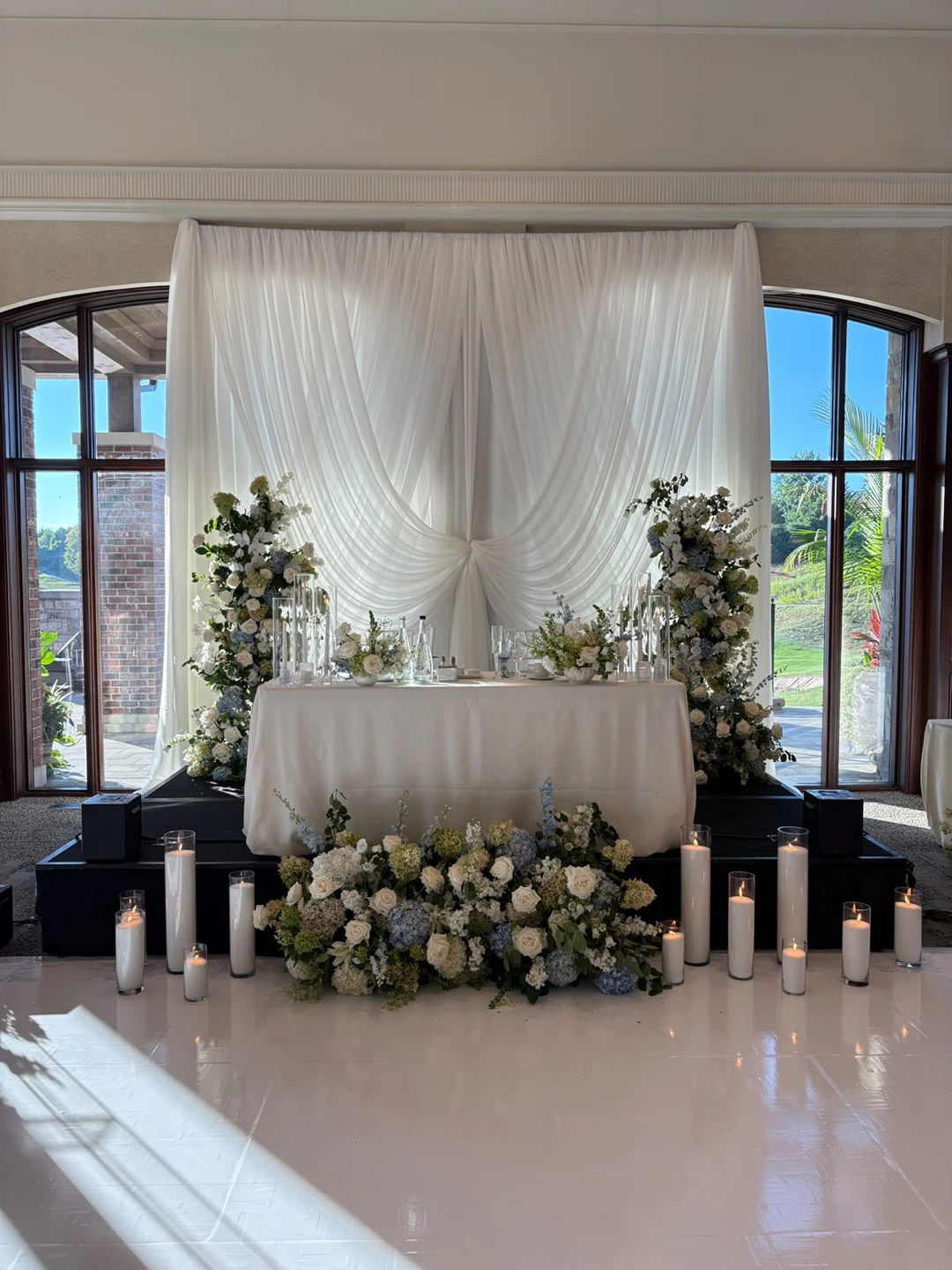 24 Floor Sand Candles (Varying heights)