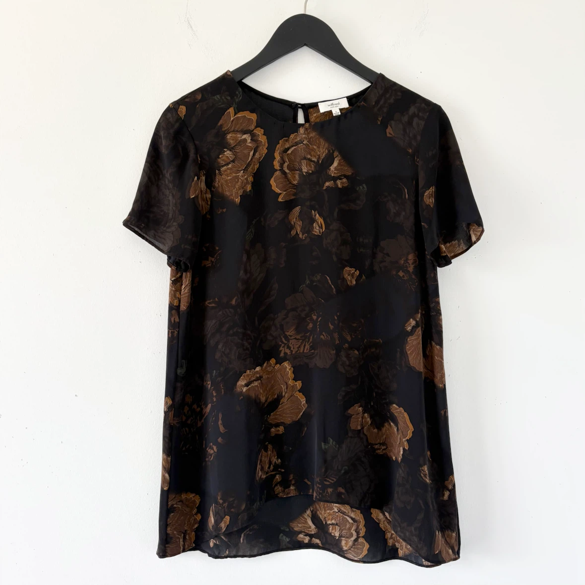 Aritzia Wilfred 100% Silk Blouse