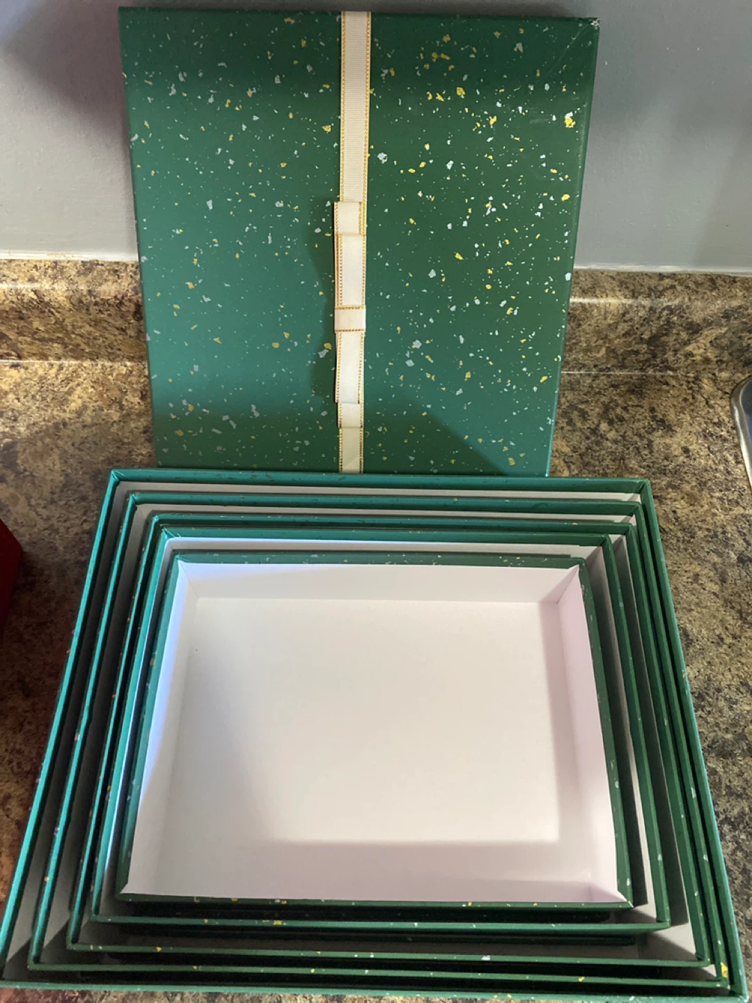 Gift boxes - photo 2