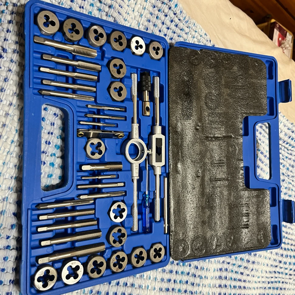 Anfrere 40pc Metric Tap and Die Set