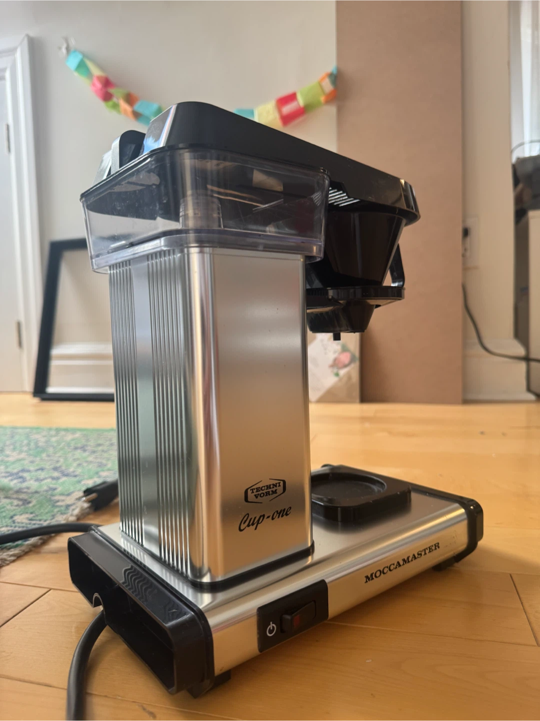 Technivorm Moccamaster Cup-One Coffee Brewer