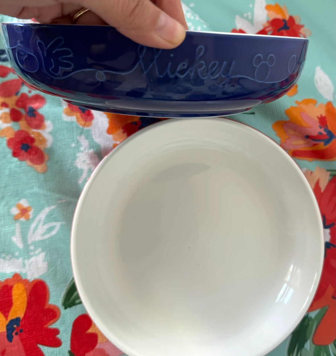 Disney Mickey and Minnie Ceramic Bowls - photo 2