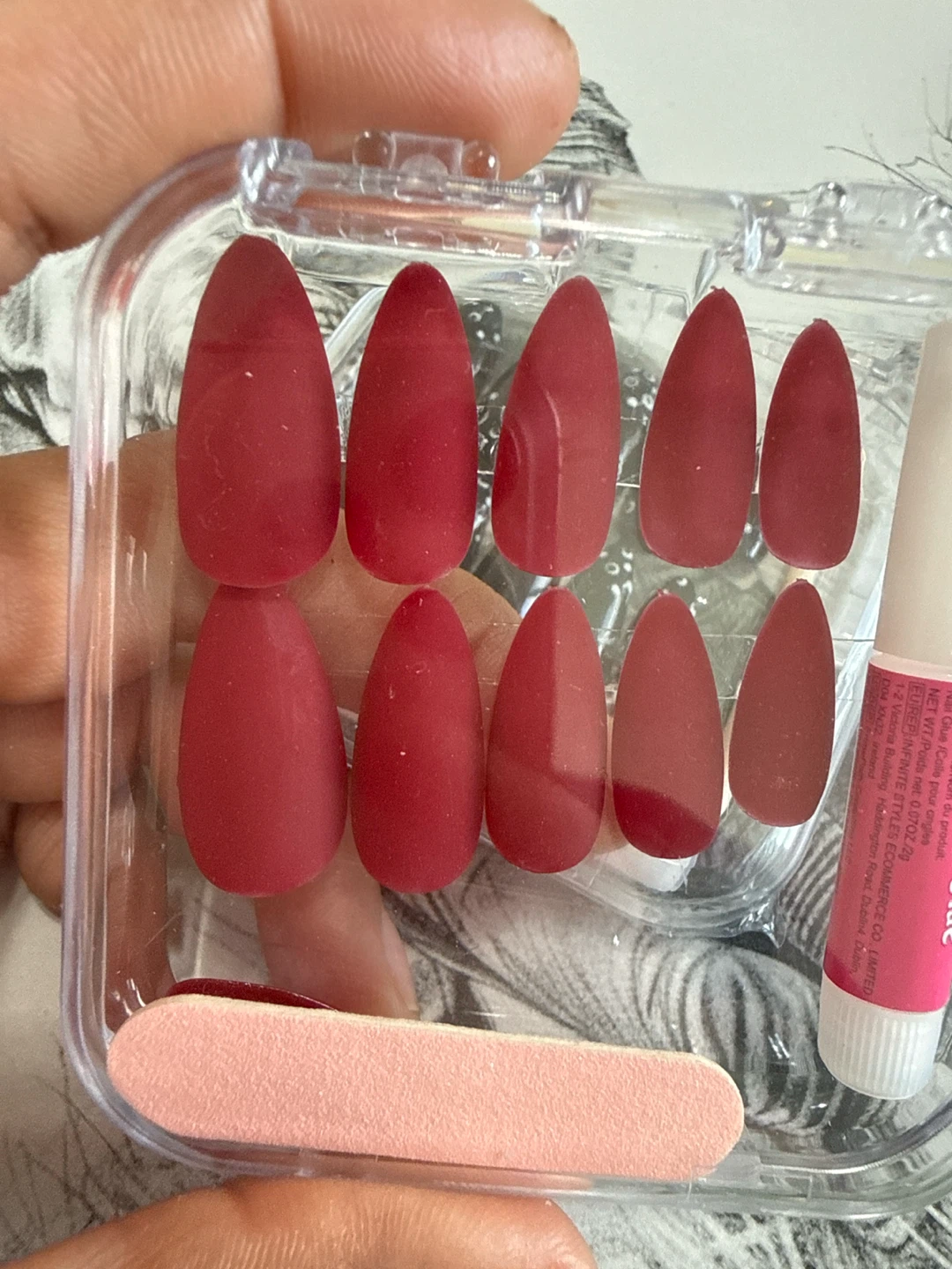 Press on nails - photo 2