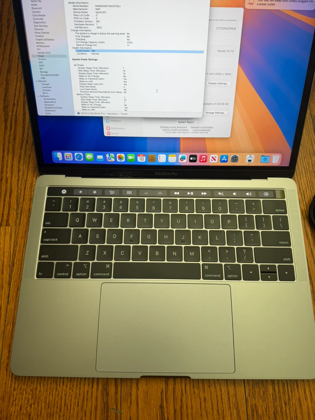 Apple MacBook Pro 2018 8GB RAM 256HB SSD Battery Normal - photo 5