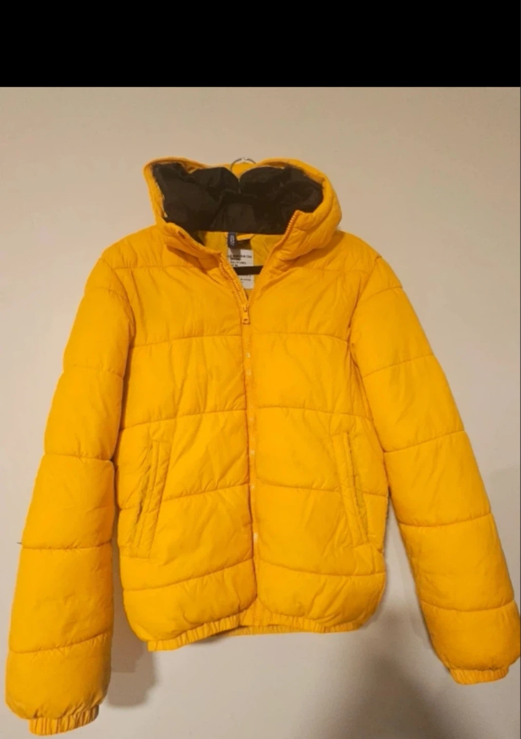 H&M Yellow Puffer Jacket 🏈