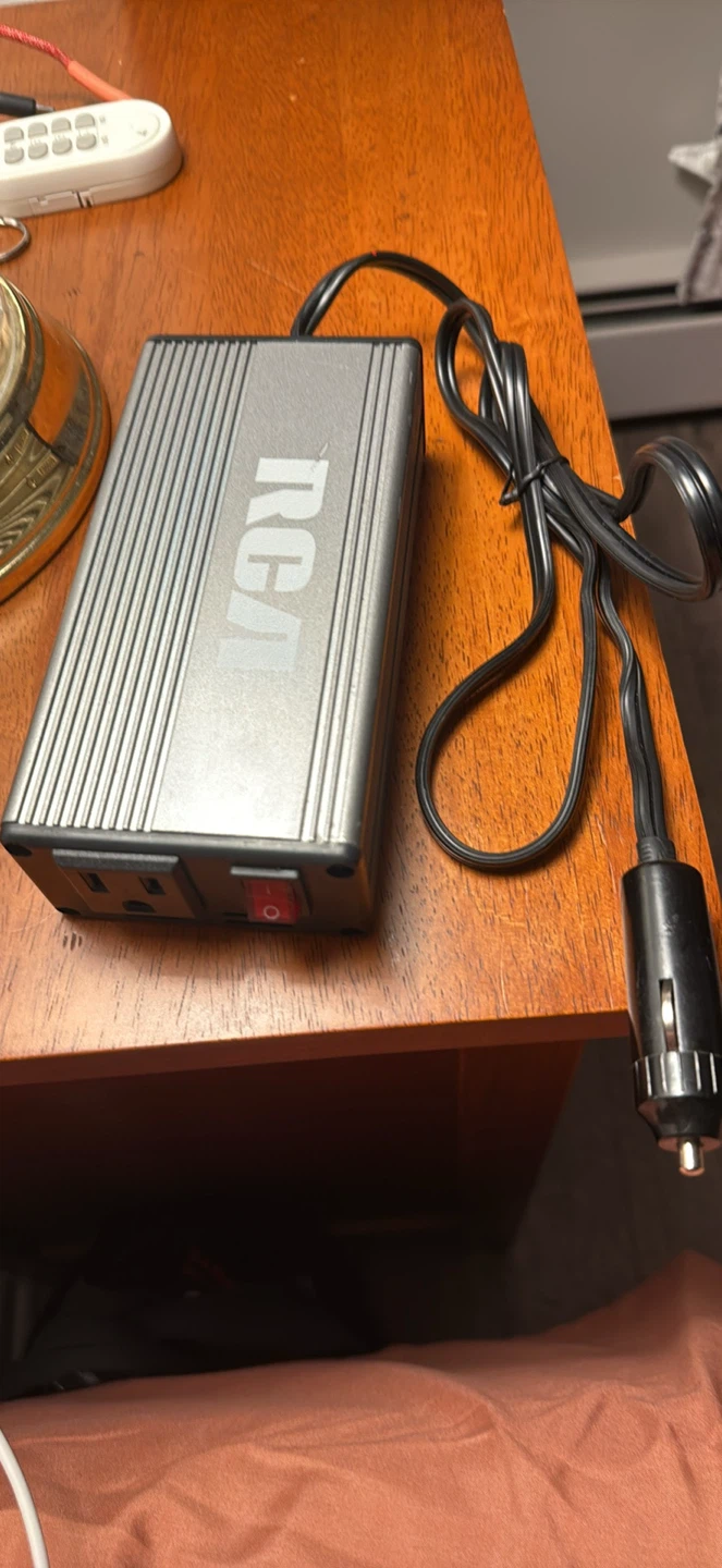 RCA 150 Watt Power Inverter - photo 3