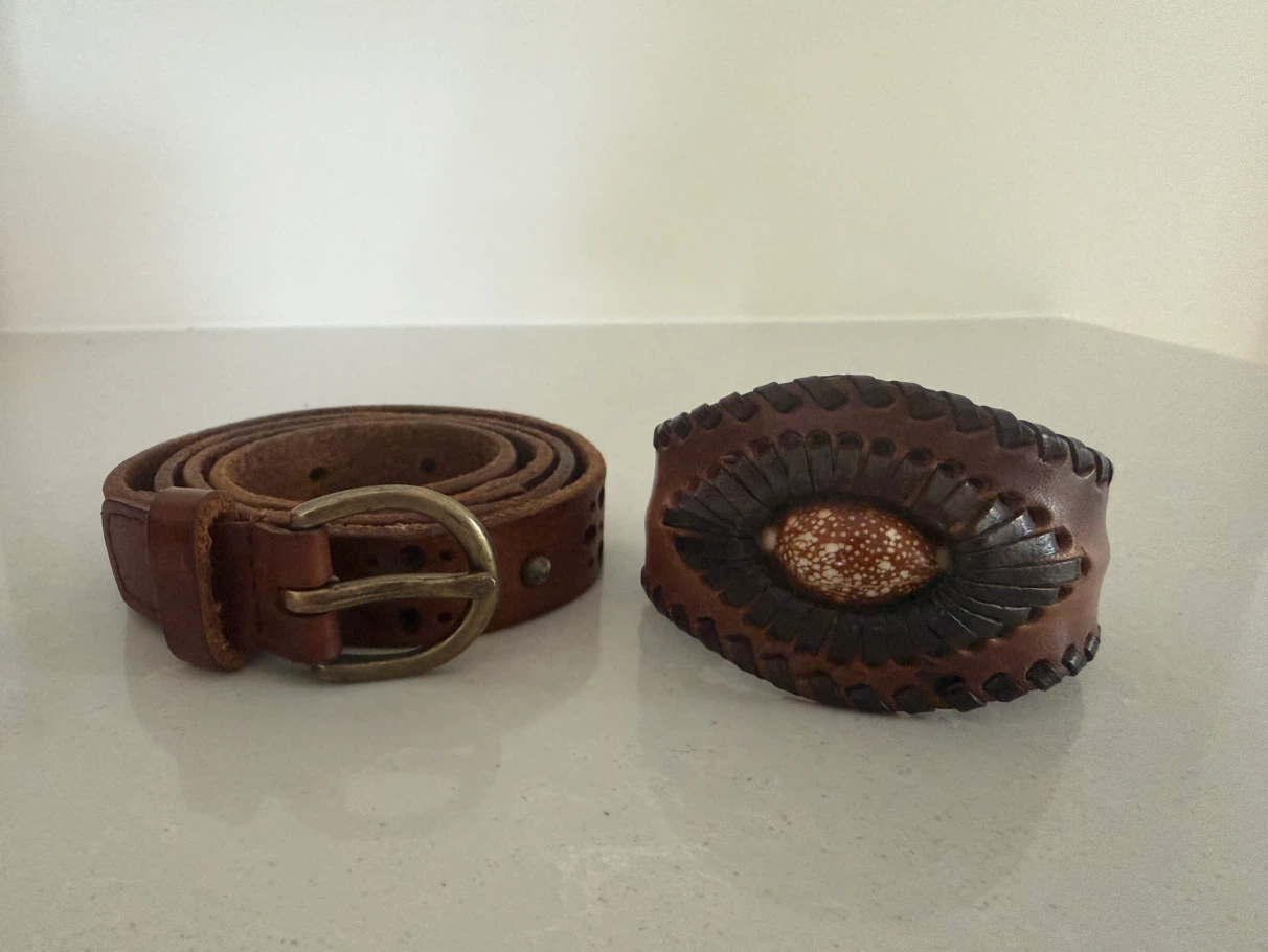 🏈Abercrombie & Fitch Leather Belt & Handmade bracelet Pack