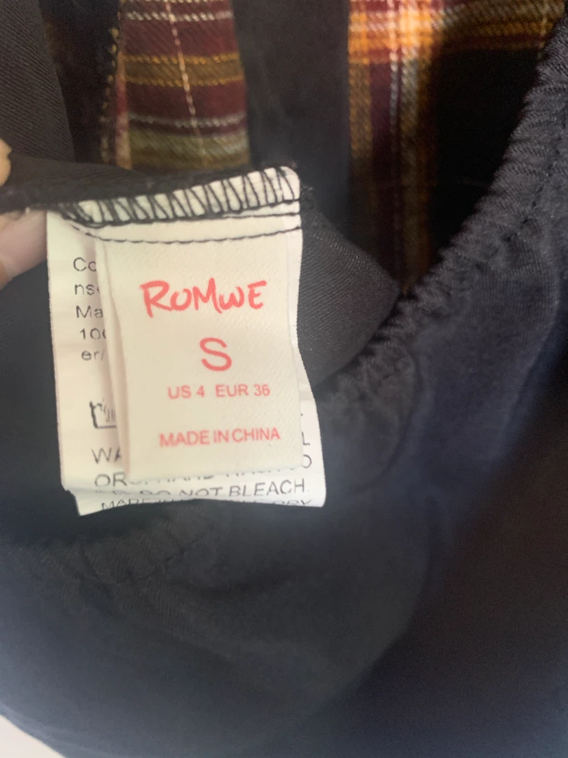 Romwe Plaid Halter Top Small - photo 3